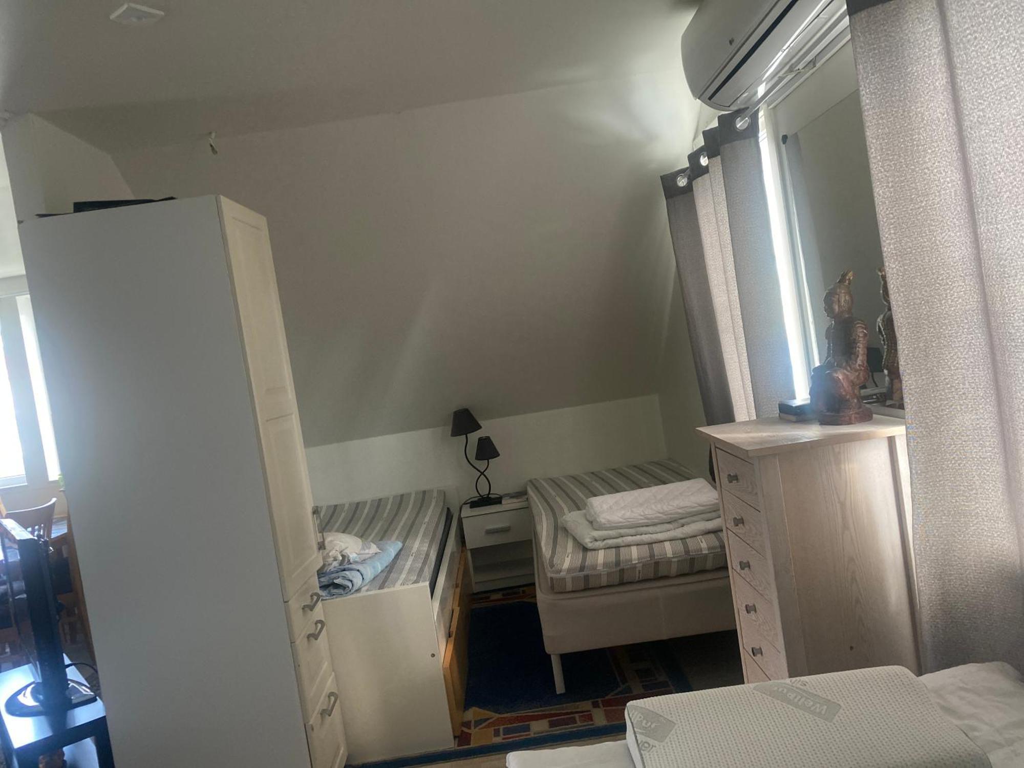 Gaest Laegenheten Med Egen Terrass Falkenberg Zimmer foto